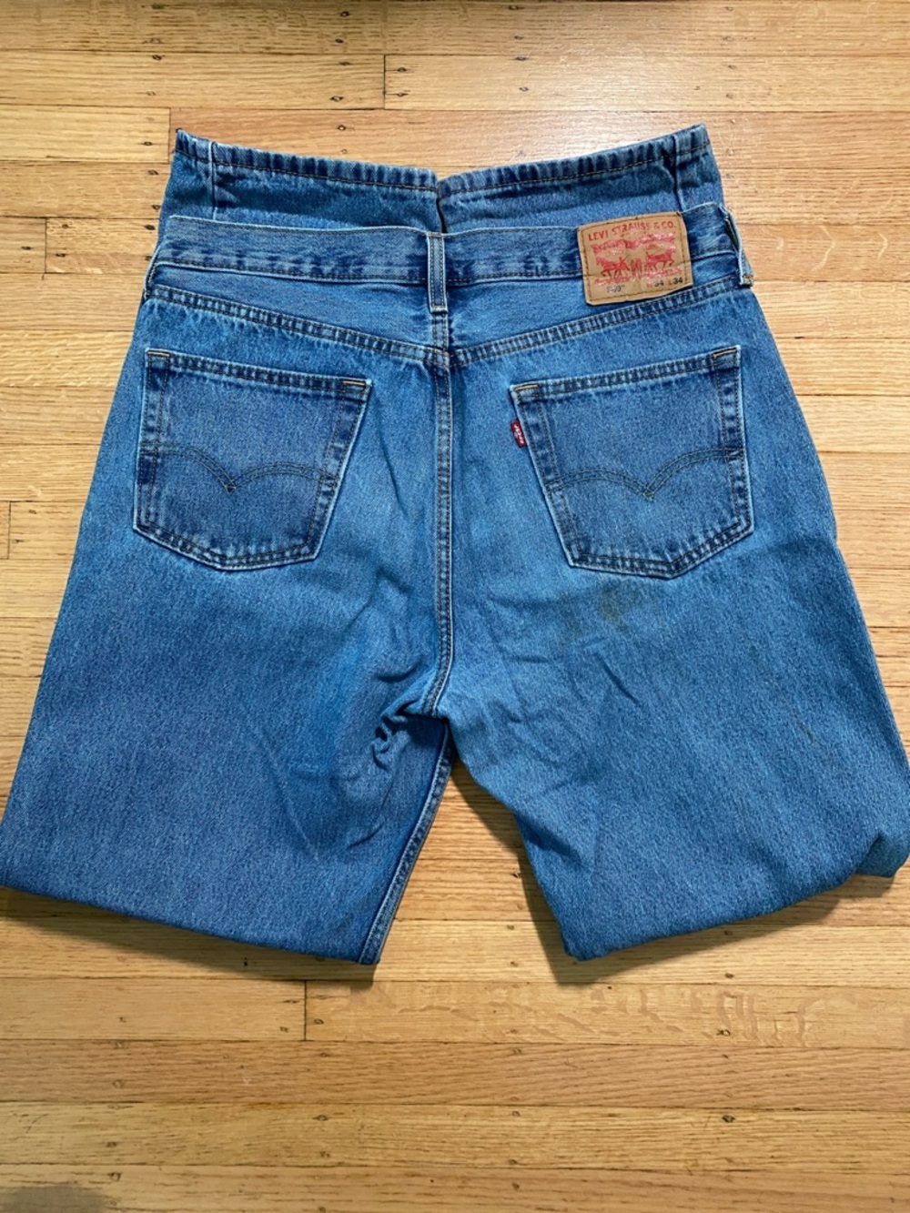 Vintage Levi’s 550s - Picture 3 of 5